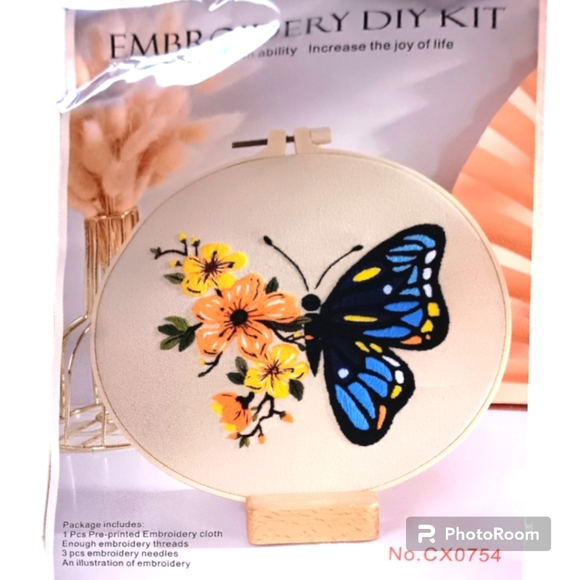 Butterfly & Flowers Embroidery Multicolor DIY  Sewing Art Kit for Beginners - Picture 1 of 6
